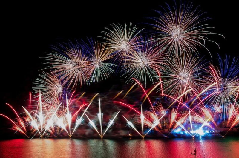 sliema-fireworks-festival-cruise-with-dinner-and-transfers