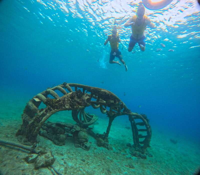 snorkel-along-the-coast-with-chivis-del-mar