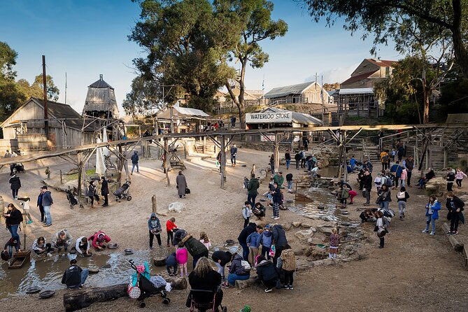 Sovereign Hill, Botanical Gardens and Melbourne Skydeck Bus Tour - FAQ