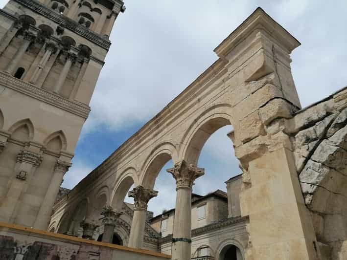 split-private-morning-walking-tour-in-split