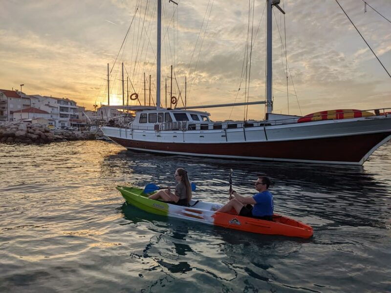 split-sunset-guided-kayaking-tour