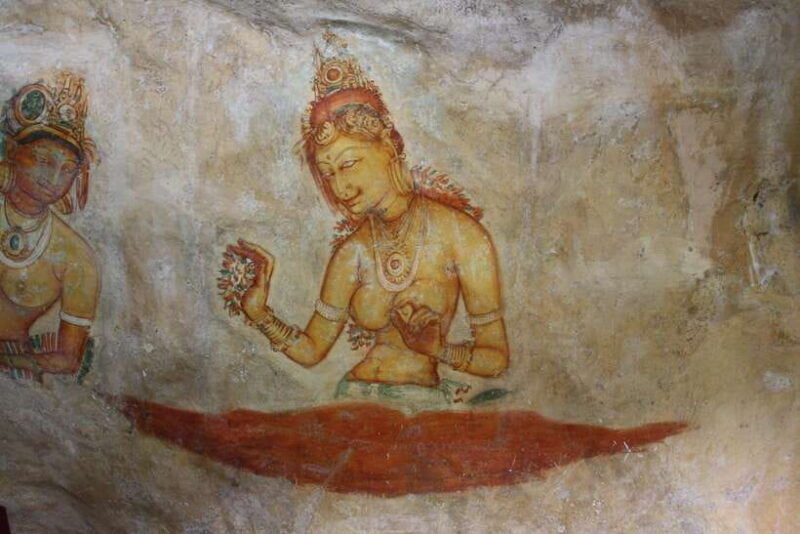 sri-lanka-ancient-wonders-sigiriya-kandy-dambulla-2-day