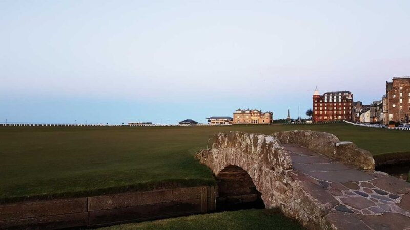 st-andrews-guided-walking-tour-12pm-2pm-daily
