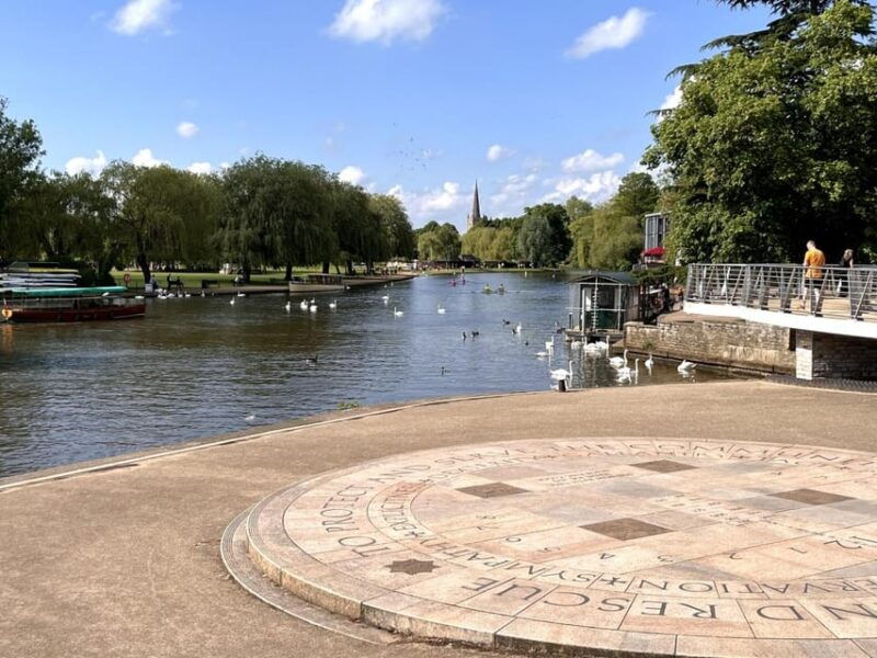 stratford-upon-avon-city-walking-tour-exploration-game