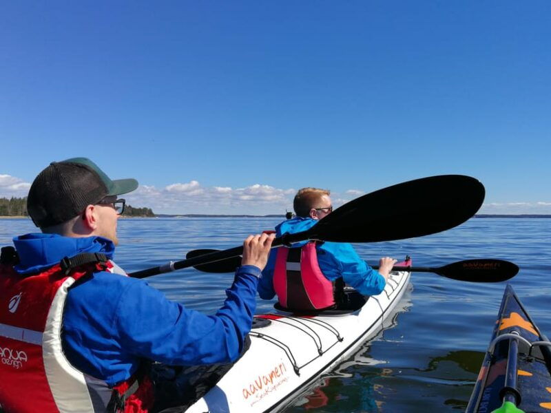 summer-evening-in-a-sea-kayak-turku-archipelago