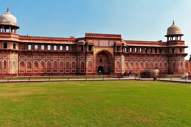 Sunrise Taj Mahal Tour with Agra Fort and Fatehpur Sikri - Is This Tour Worth It?