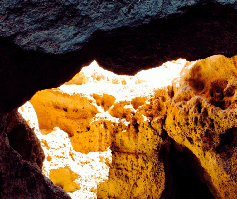 sunset-marinha-beach-benagil-cave-boat-tour