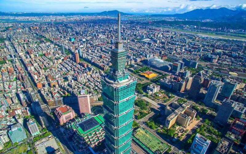 taipei-taipei-101-skyline-460-cloud-walk