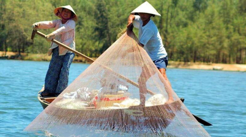 tam-giang-lagoon-private-tour-from-hue-sunset-fishing