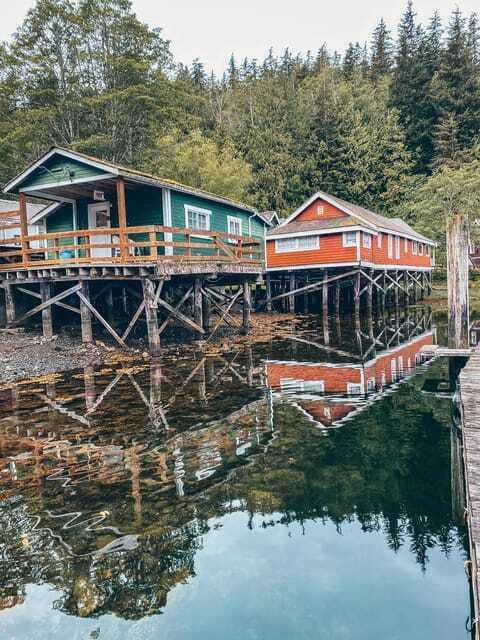 telegraph-cove-2-hour-family-fun-kayaking-tour