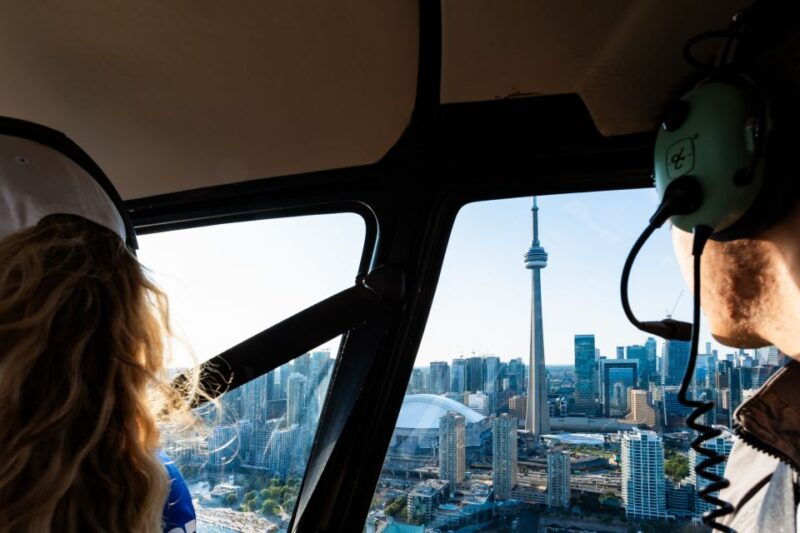 toronto-city-sightseeing-helicopter-tour