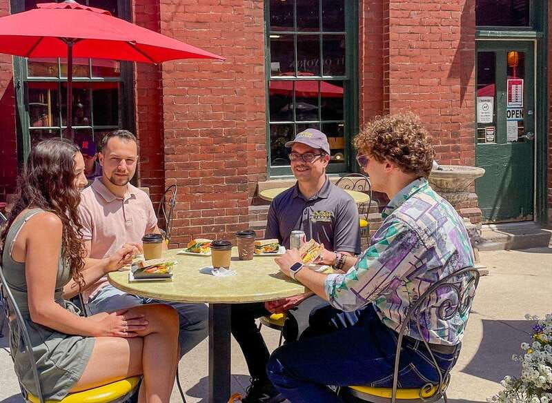 toronto-distillery-district-breakfast-walking-tour