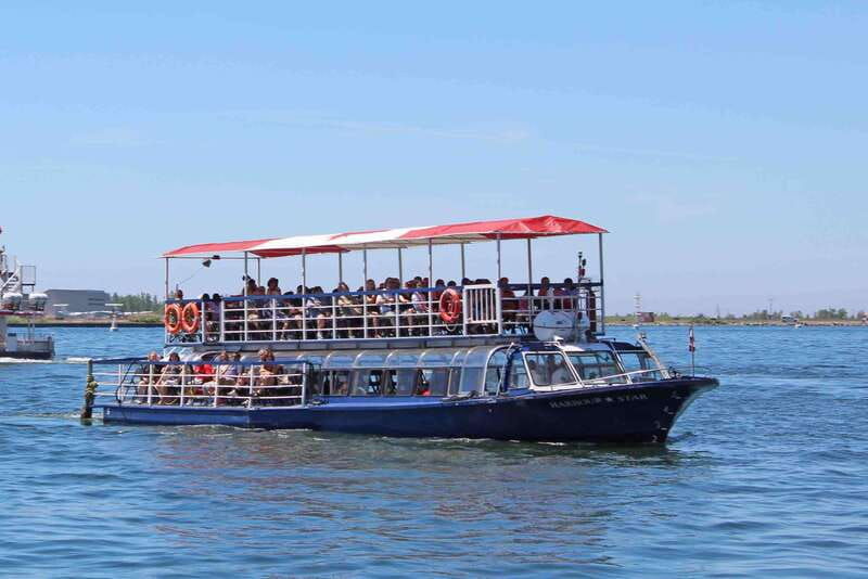toronto-guided-harbor-and-islands-sightseeing-cruise