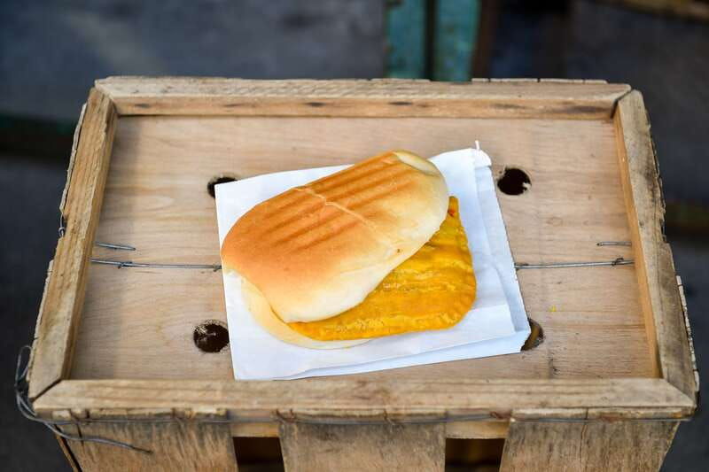 toronto-kensington-market-international-food-tour