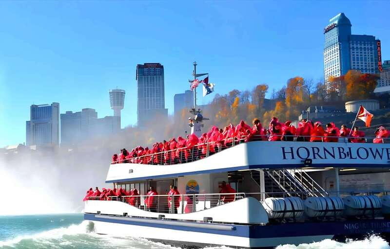 toronto-niagara-falls-boat-ride-journey-behind-the-falls
