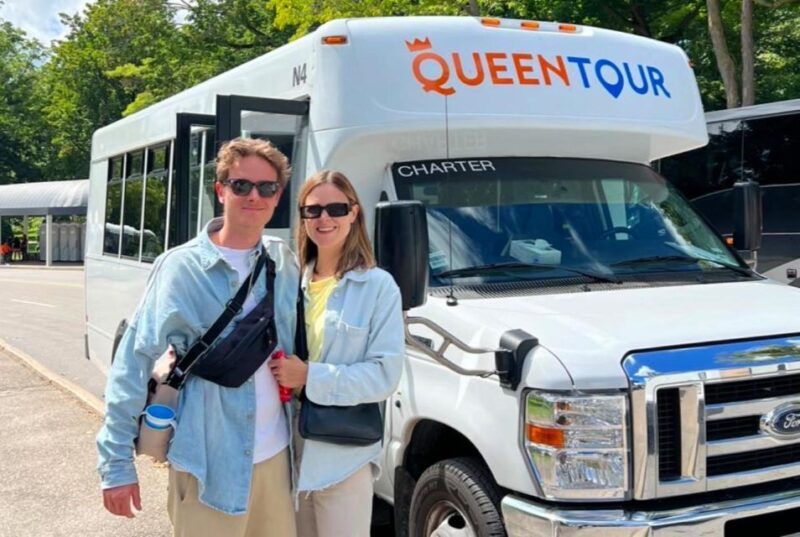 toronto-niagara-falls-day-evening-tour-top-attractions