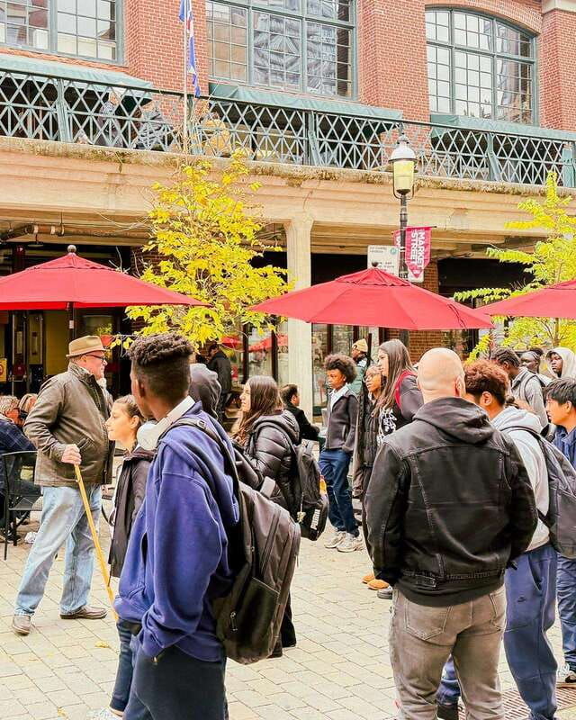 toronto-old-town-walking-tour-with-st-lawrence-market