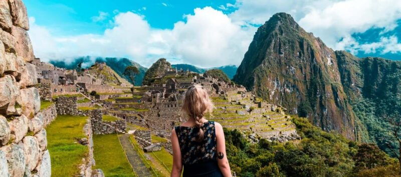 tour-to-machupicchu-with-expedition-train