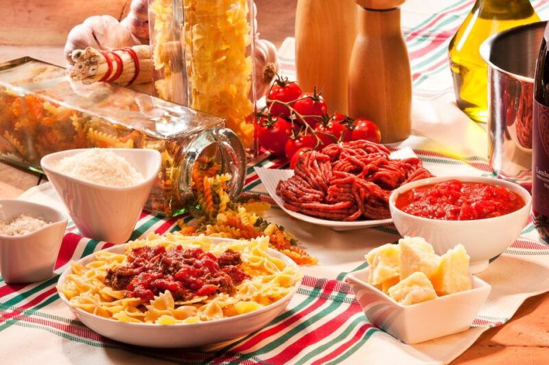 traditional-italian-food-and-venice-old-town-private-tour