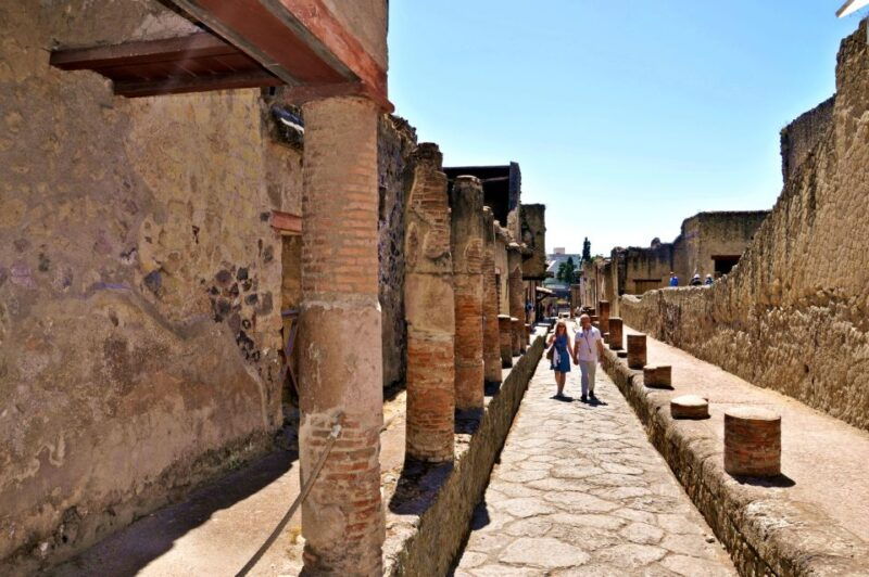 transfer-from-naples-to-sorrento-with-tour-in-herculaneum