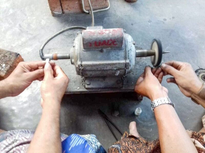 ubud-3-hour-silver-jewelry-making-class