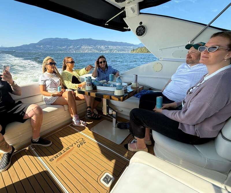 vancouver-2-hour-luxury-yacht-cruise-for-adults-only