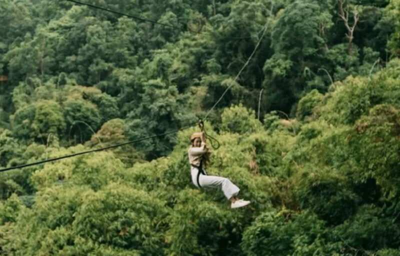 vang-vieng-kayakingziplinecave-tubingcave-tour