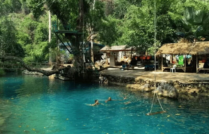 vang-vieng-ziplinekayakingbluelagoon-1