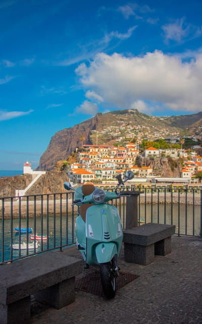 vespa-primavera-gts-supersport-125cc-rental-madeira-island