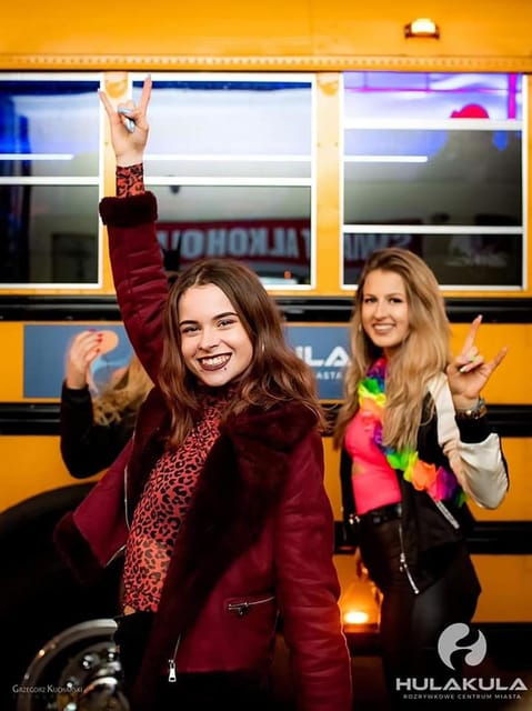 warsaw-1-hour-private-school-party-bus-experience