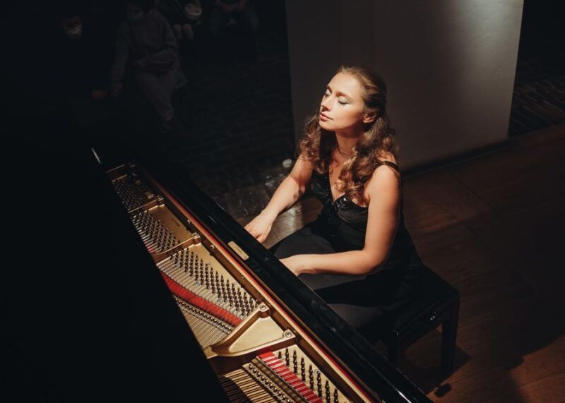 warsaw-chopin-concert-in-the-old-town