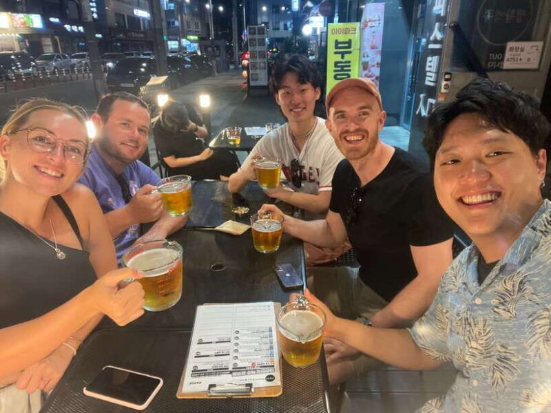 watching-sports-match-local-food-experience-in-seoul