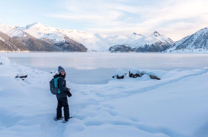 whistler-backcountry-snowshoeing-tour-with-guide