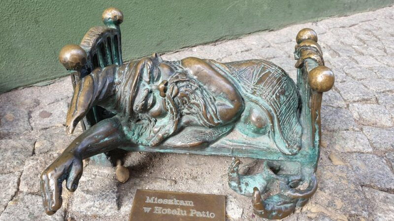 wroclaw-following-the-dwarfs-see-the-city-differently-2h