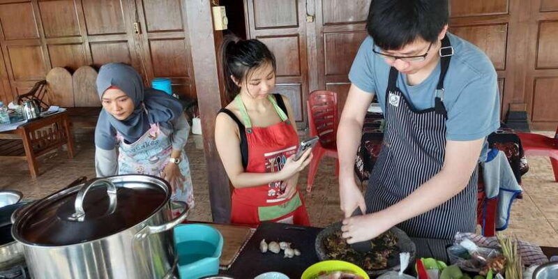 yogyakarta-javanese-cooking-class-market-tour