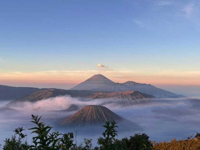 yogyakarta-merapi-sunrise-jomblang-timang-guided-tour