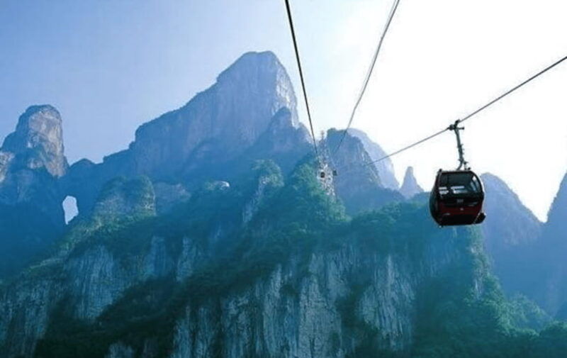 zhangjiajie-tianmen-mountain-tour-tianmen-fox-fairy-show