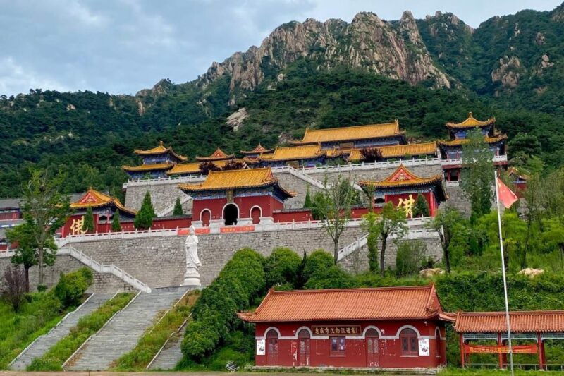 zhengzhou-private-guided-tour-transfer-to-shaolin-temple
