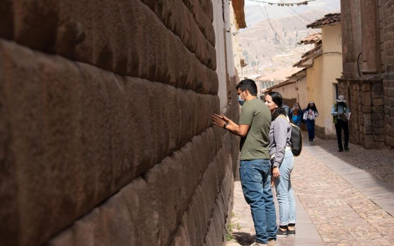 2-days-city-tour-in-cusco-and-machupicchu-tour-by-train