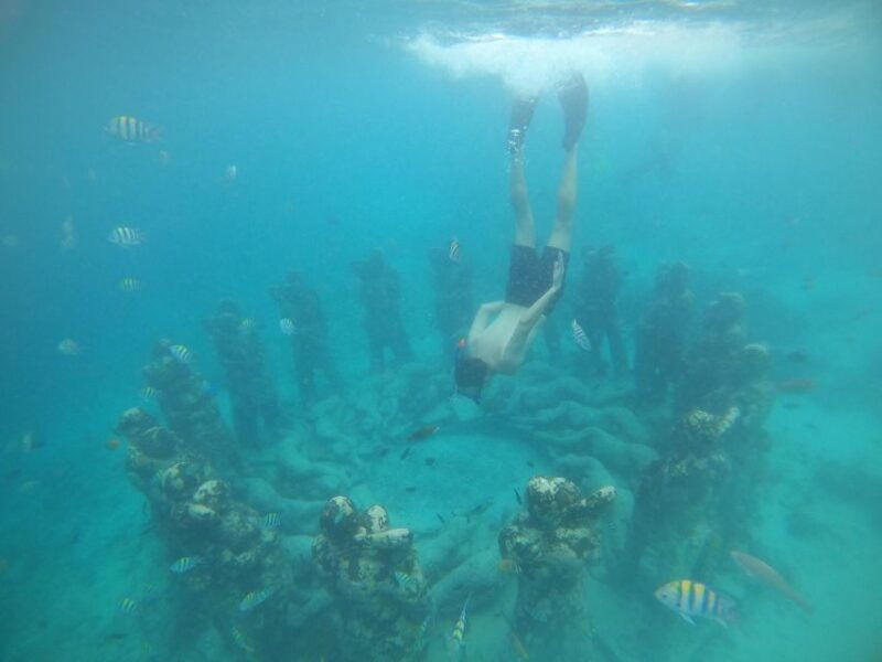 4-hours-snorkeling-3-gilis-trawanganmeno-gili-air