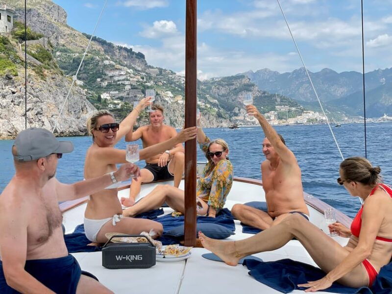 7-hour-private-boat-experience-from-positano