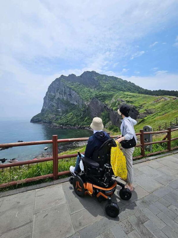 a-trip-to-jeju-island-in-a-wheelchair-wheelchair-tour