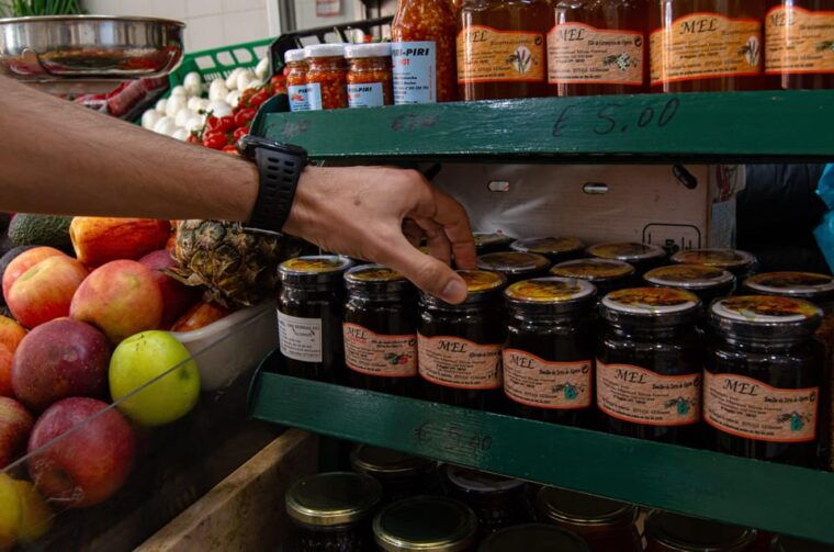 albufeira-a-local-experience-w-food-tasting-local-shops