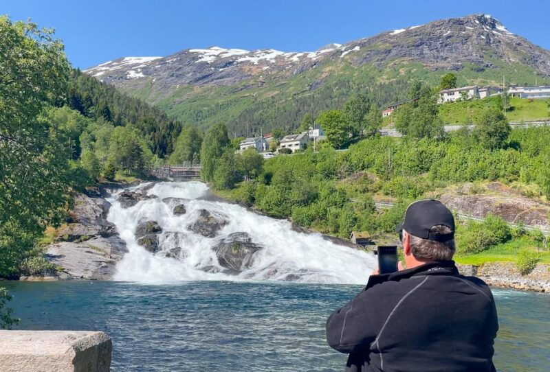 all-about-the-fjords-in-one-tour-by-bus-boat-from-alesund