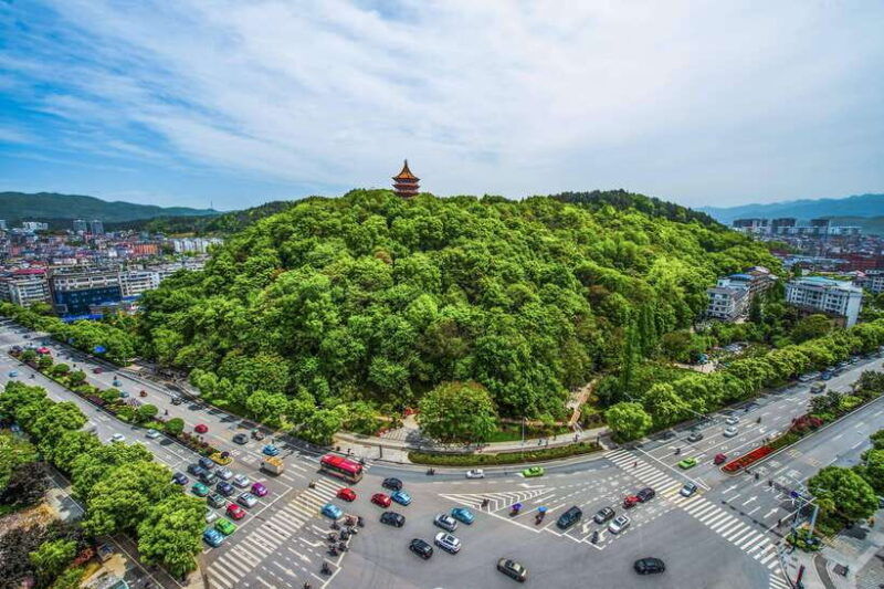 amazing-zhangjiajie-day-tour-with-tujia-ethnic-village