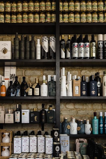 ancient-gold-premium-greek-olive-oil-tasting-at-olicatessen