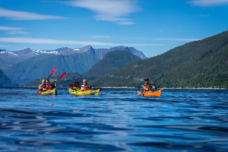 andalsnes-kayaking-in-majestic-romsdalsfjord