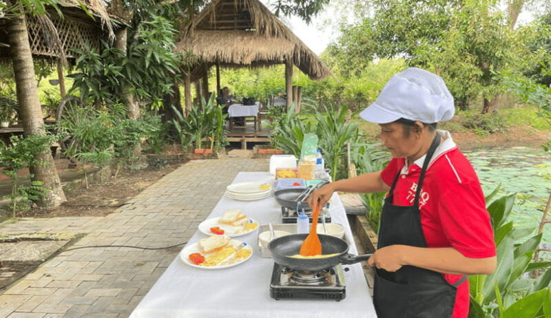 angkor-wat-sunrise-private-tuk-tuk-guided-tour