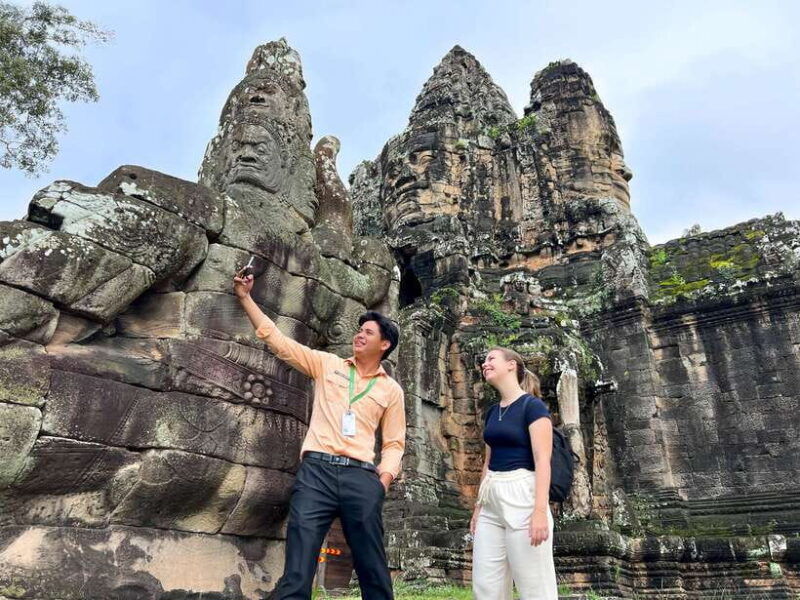 angkor-wat-sunrise-small-group-tour-tonle-sap-boat-sunset