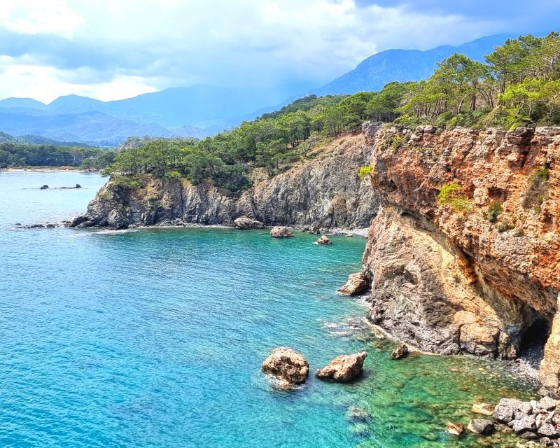 antalya-kemer-megastar-catamaran-cruise-with-foam-party